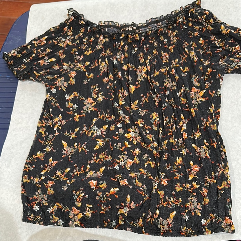 Floral Off-Shoulder Top